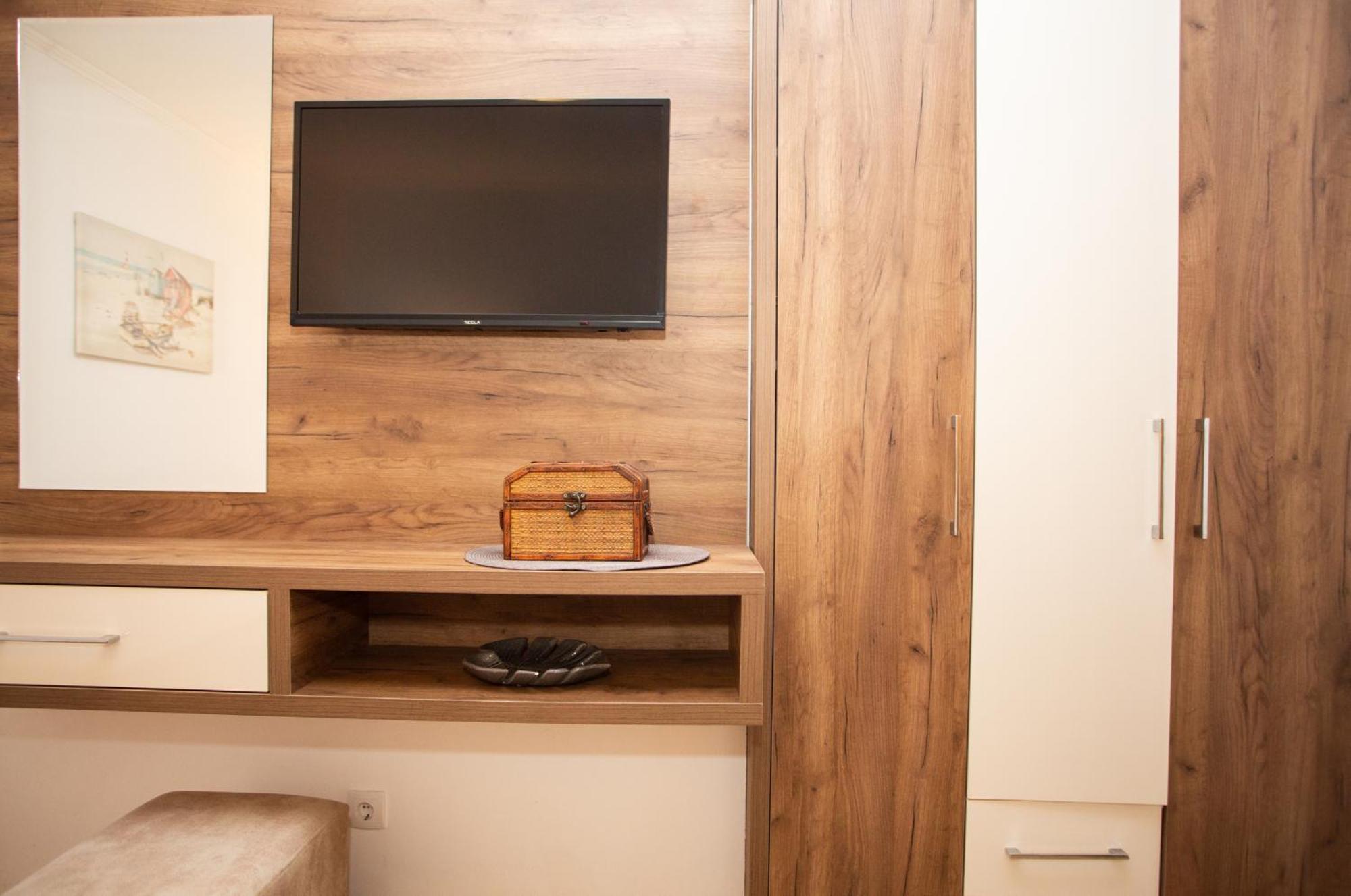 Apartments Bogojevic Улцин Стая снимка
